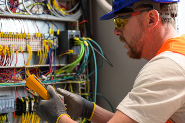 Best Emergency Electrician Near Me  in La Crosse, WI